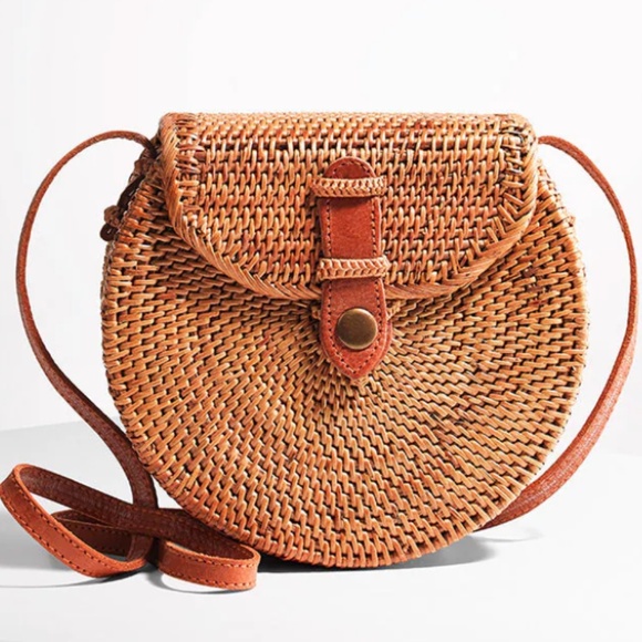 Crabtree & Evelyn Handbags - Crabtree & Evelyn Woven Round Crossbody in Natural and Brown
